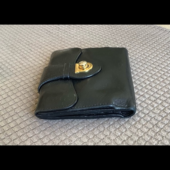 Salvatore Ferragamo leather wallet - Picture 4 of 11